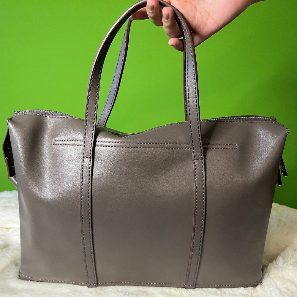 LIGHT BROWN LEATHER BRIEFCASE BY DANIER